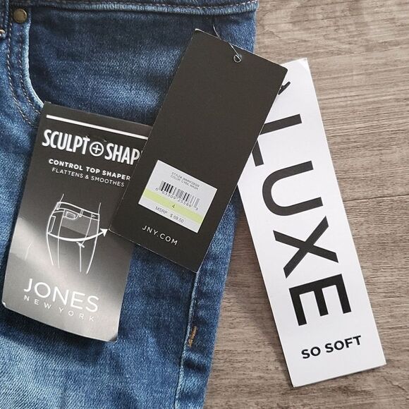 Jones New York jeans cuffed crop size 4 - Picture 8 of 8